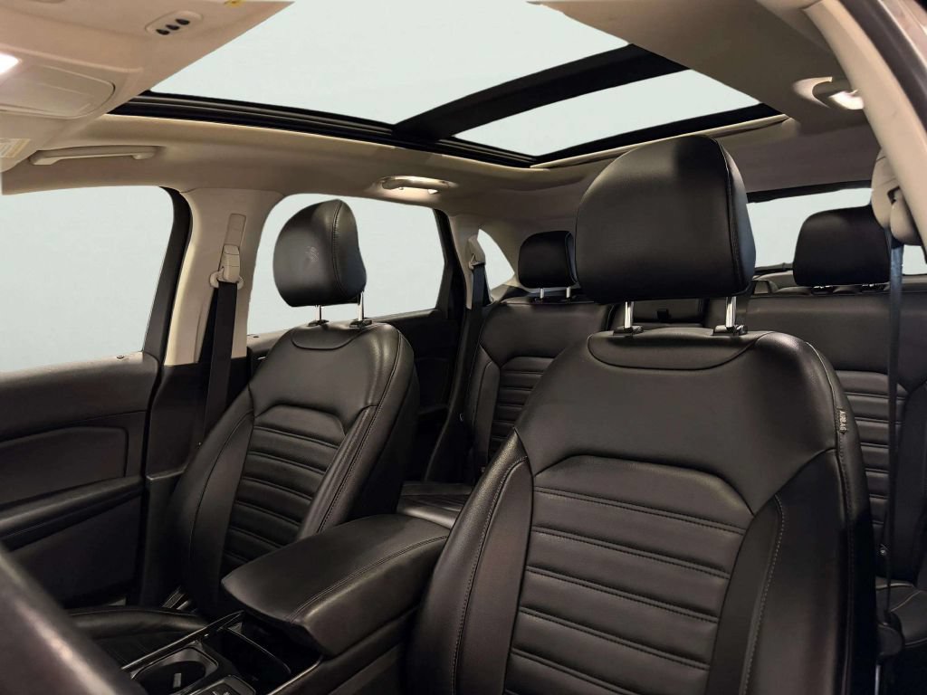 Used 2019 Ford Edge SEL w/ Equipment Group 201A AWD/4WD image 15