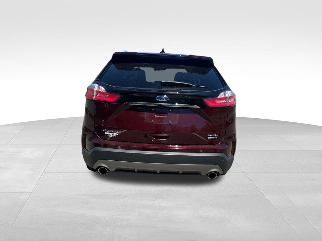 Used 2020 Ford Edge SEL w/ Cold Weather Package AWD/4WD image 2
