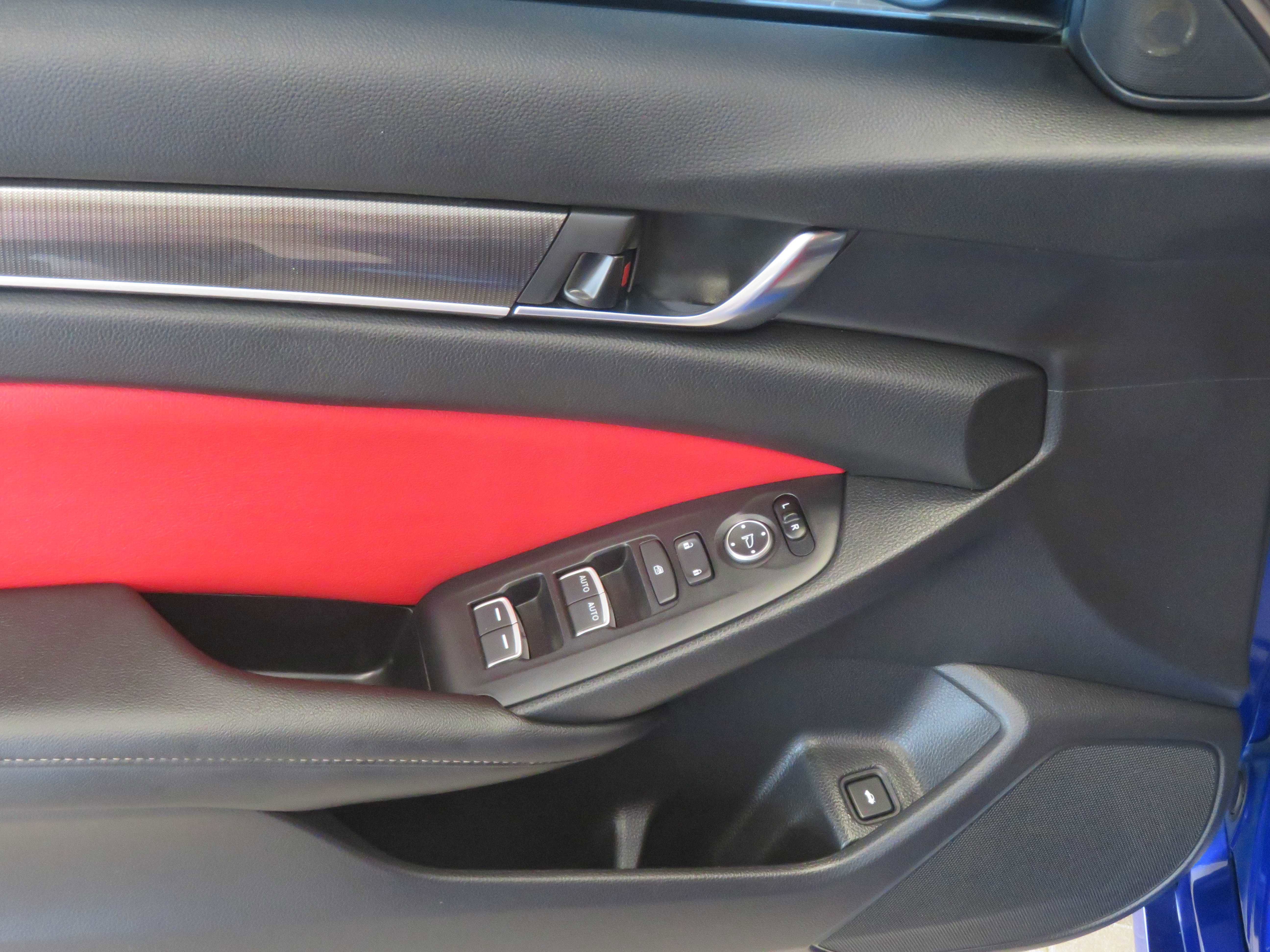 Used 2021 Honda Accord Sport image 15