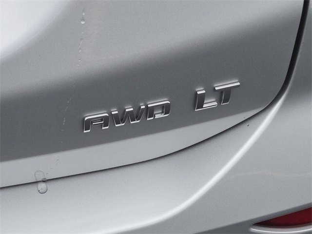 Used 2021 Chevrolet Equinox LT w/ Driver Convenience Package image 14