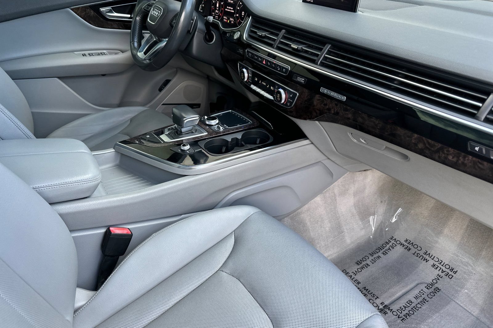 Used 2019 Audi Q7 3.0T Premium Plus w/ Premium Plus Package AWD/4WD image 15