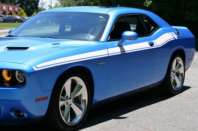 Used 2016 Dodge Challenger R/T Plus RWD image 43