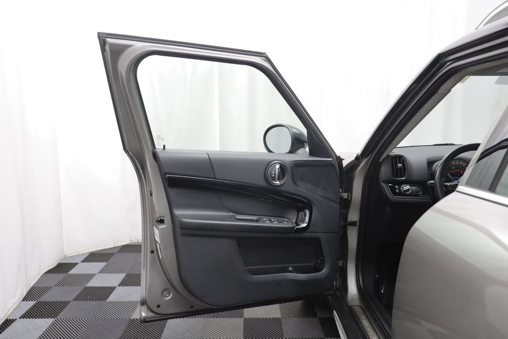 Used 2019 MINI Cooper Countryman S w/ Storage Package AWD/4WD image 4