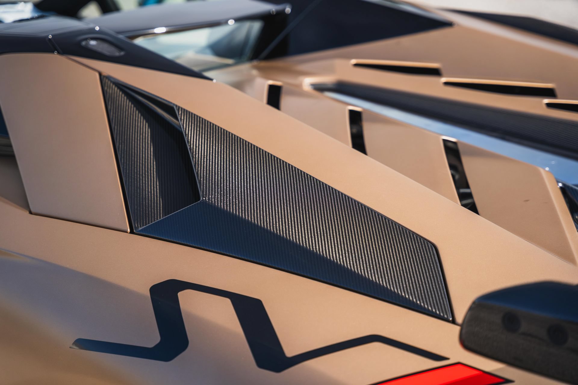 Used 2021 Lamborghini Aventador SVJ AWD/4WD image 22