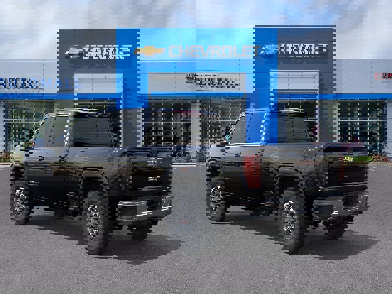 New 2026 GMC Sierra 3500 SLE w/ SLE Value Package image 3