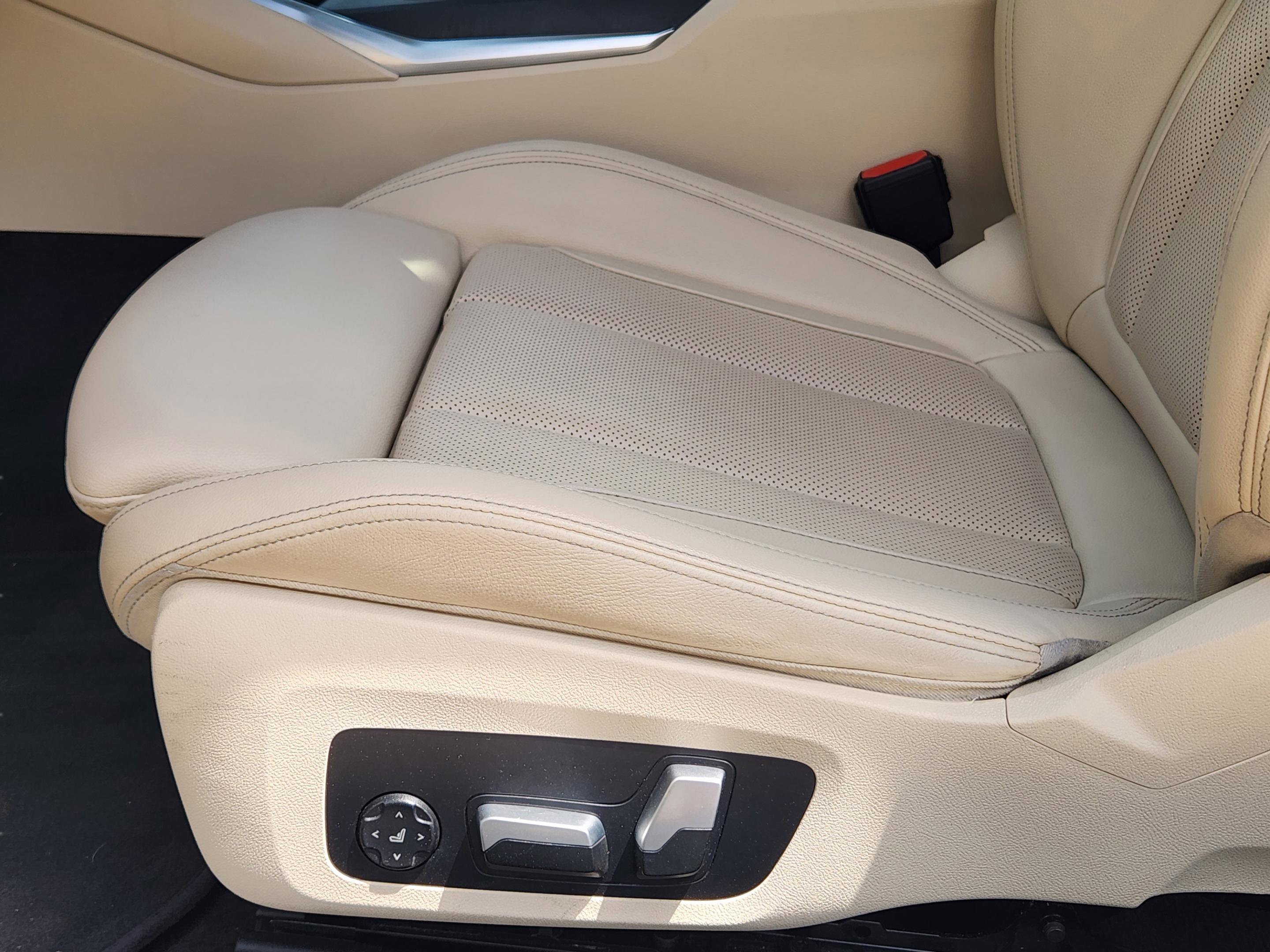 Used 2022 BMW 430i Coupe image 16