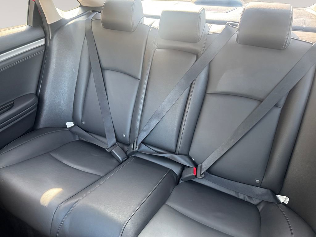 Used 2018 Honda Civic Touring image 13