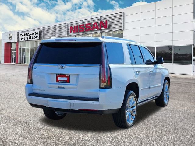Used 2020 Cadillac Escalade Premium Luxury image 7