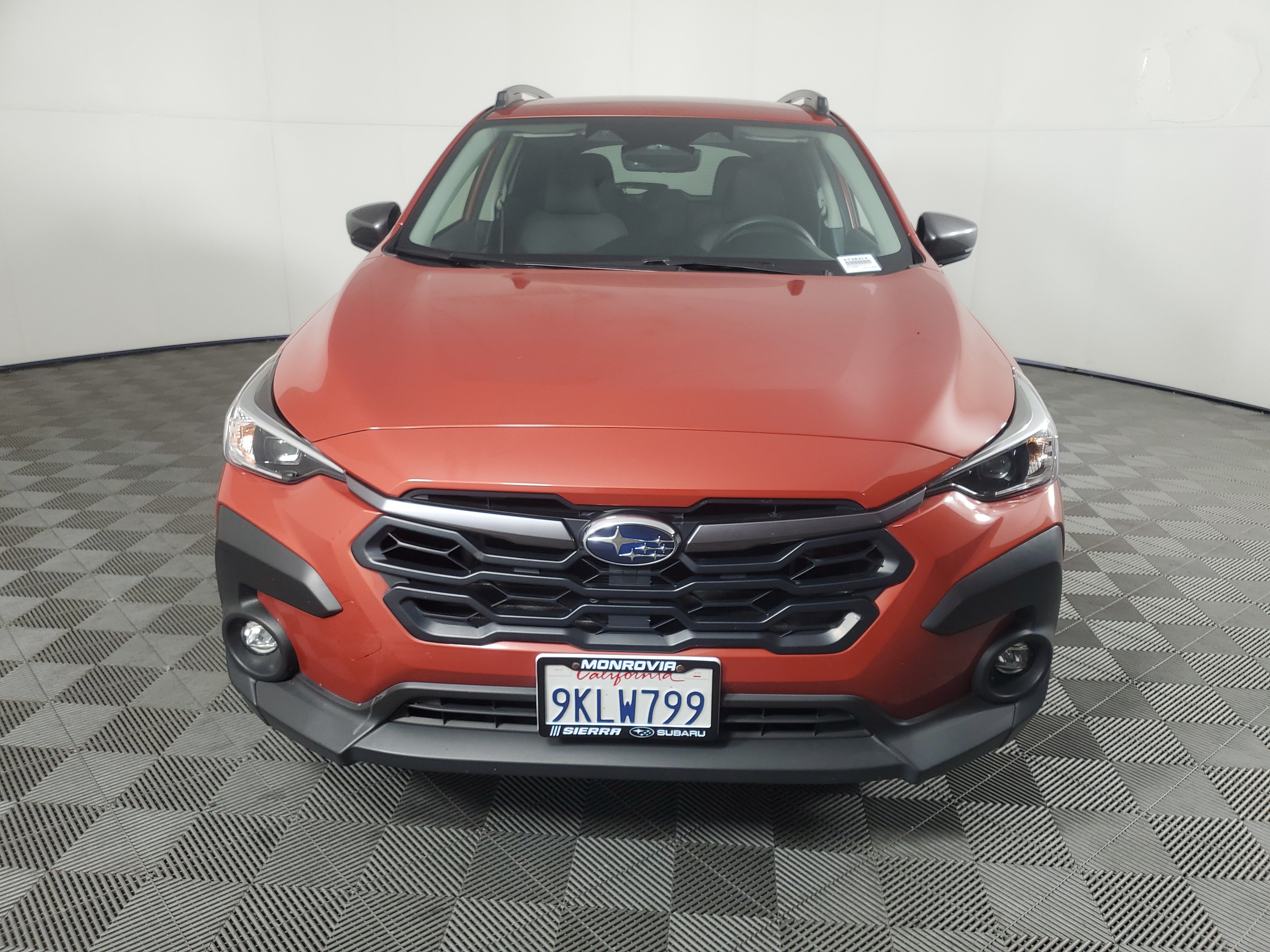 Used 2024 Subaru Crosstrek 2.0i Premium w/ Crosstrek Mirror Package AWD/4WD image 9
