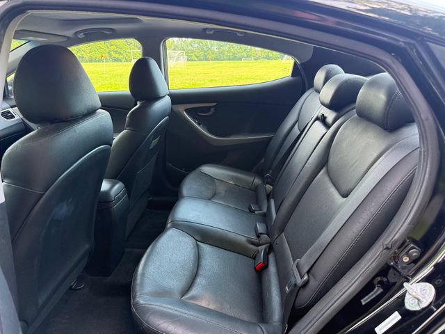 Used 2011 Hyundai Elantra Limited w/ Premium Pkg 5 FWD image 8