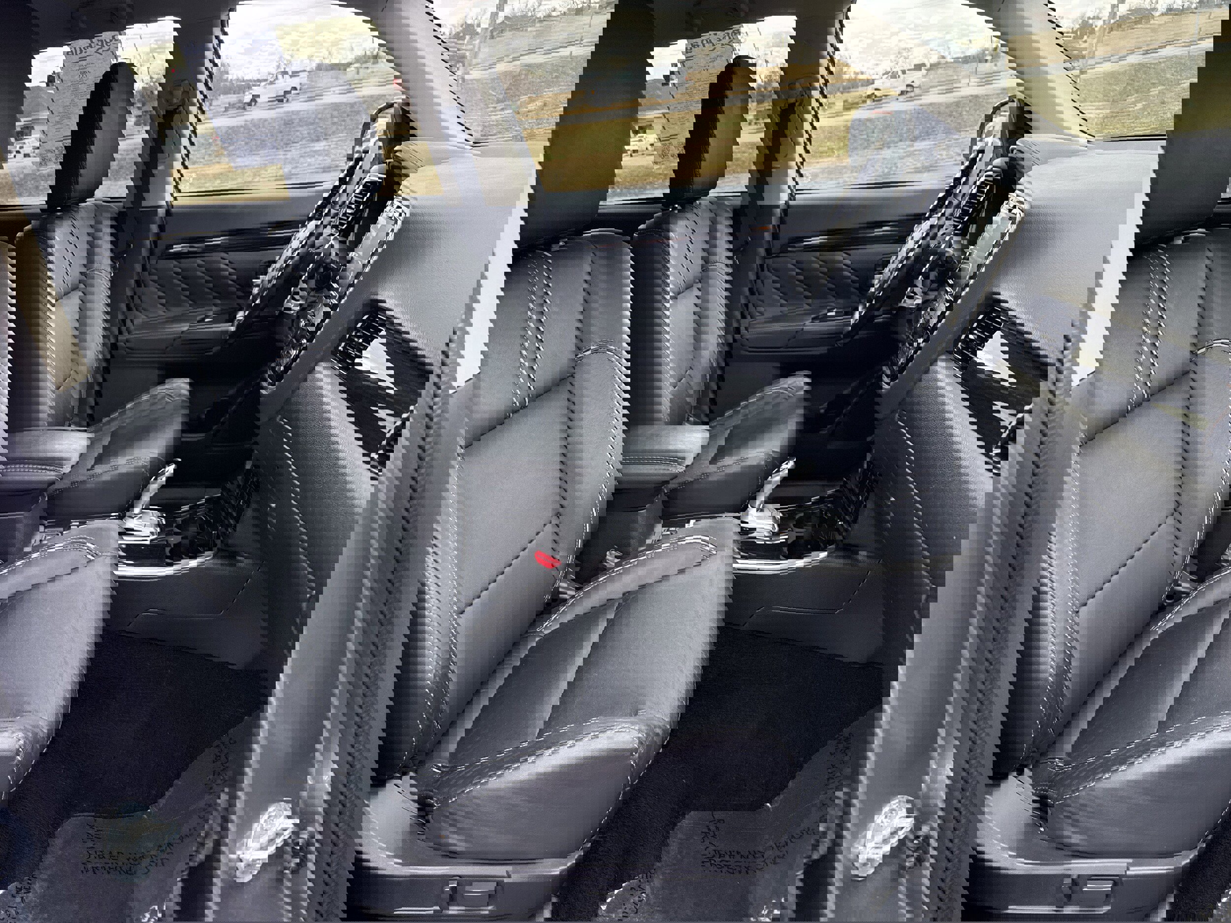 Used 2018 Mitsubishi Outlander SEL image 15