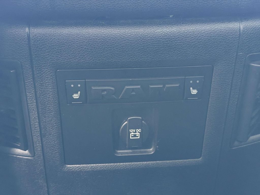 Used 2017 RAM 1500 Laramie AWD/4WD image 43