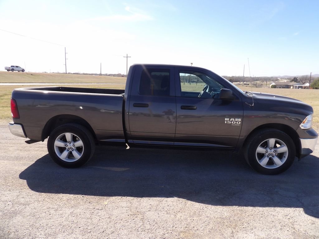 Used 2024 RAM 1500 Classic SLT AWD/4WD image 5