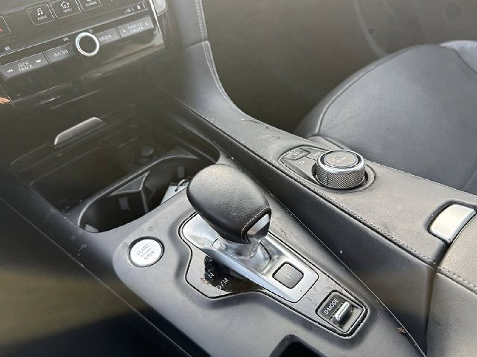 Certified 2023 INFINITI QX55 Essential image 16