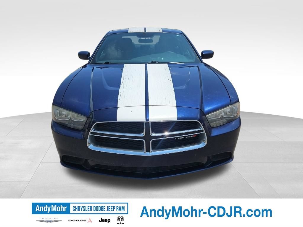 Used 2014 Dodge Charger SE RWD image 5