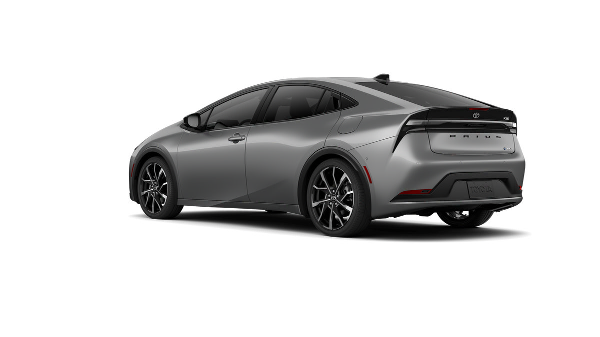 New 2026 Toyota Prius Plug-In Hybrid FWD image 30