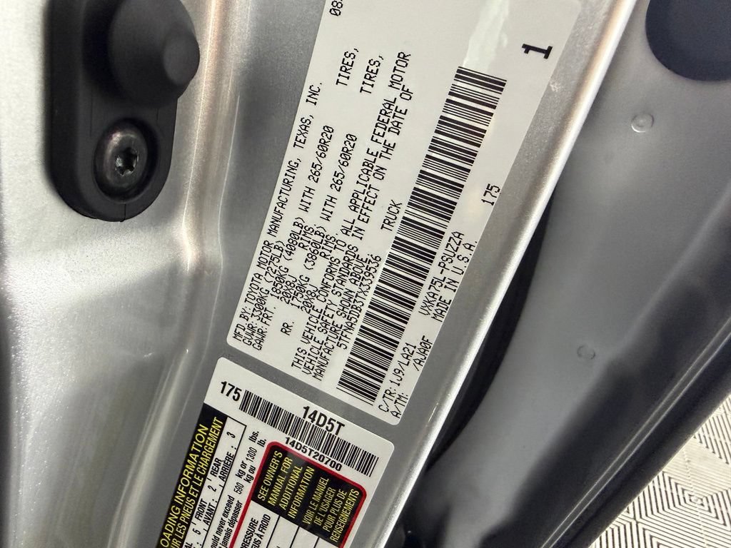 Used 2026 Toyota Tundra Platinum AWD/4WD image 34