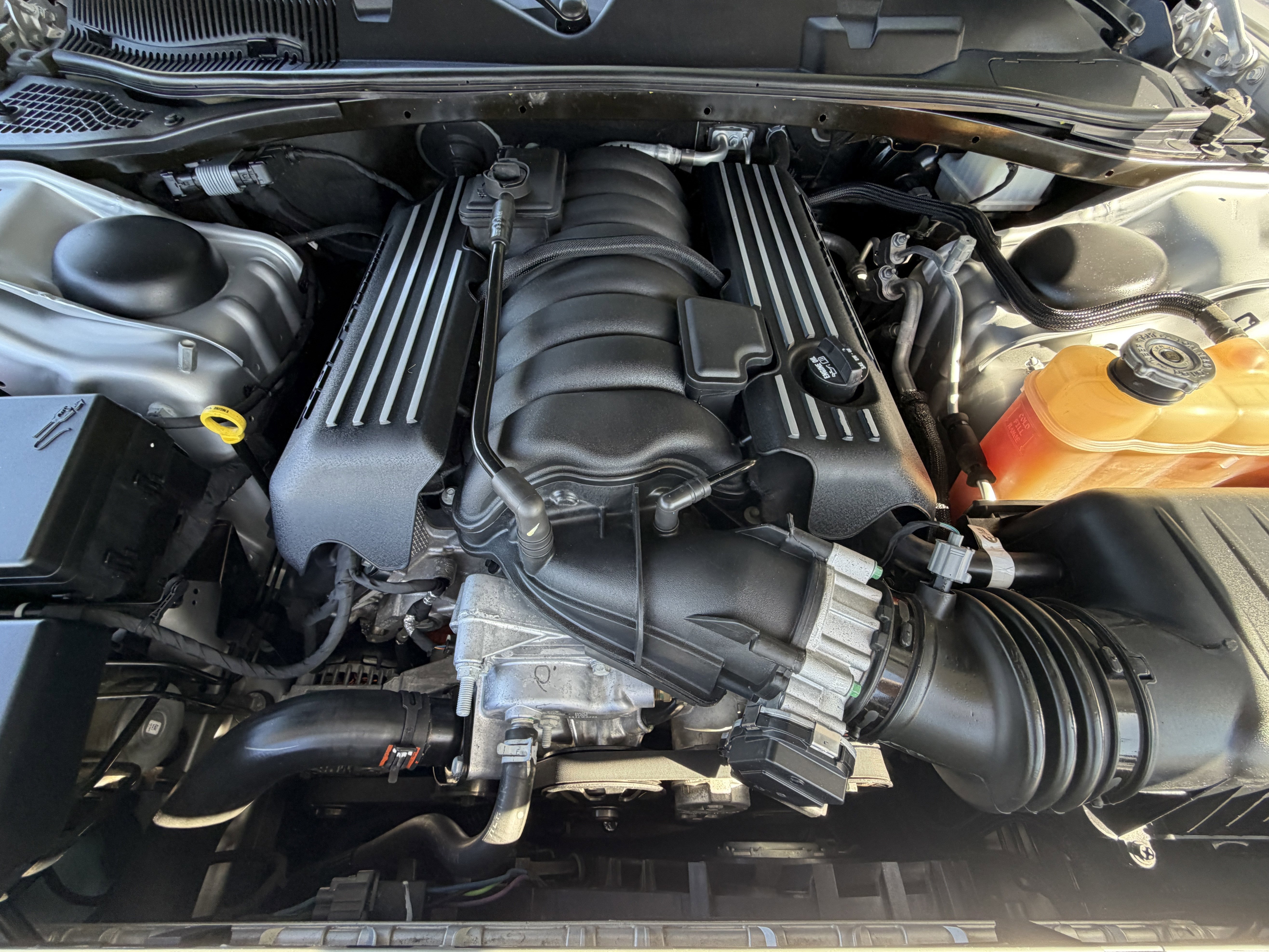 Used 2022 Dodge Challenger R/T Scat Pack RWD image 41