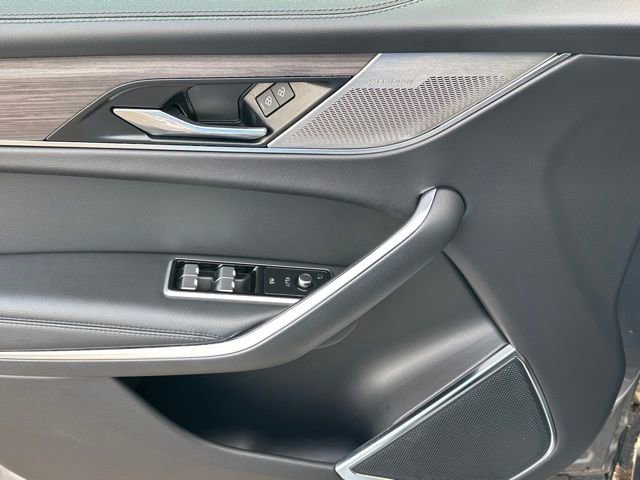 Used 2022 Jaguar F-PACE S image 25