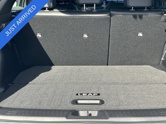 Used 2026 Nissan Leaf Platinum+ w/ Cargo Package (Platinum+) FWD image 11