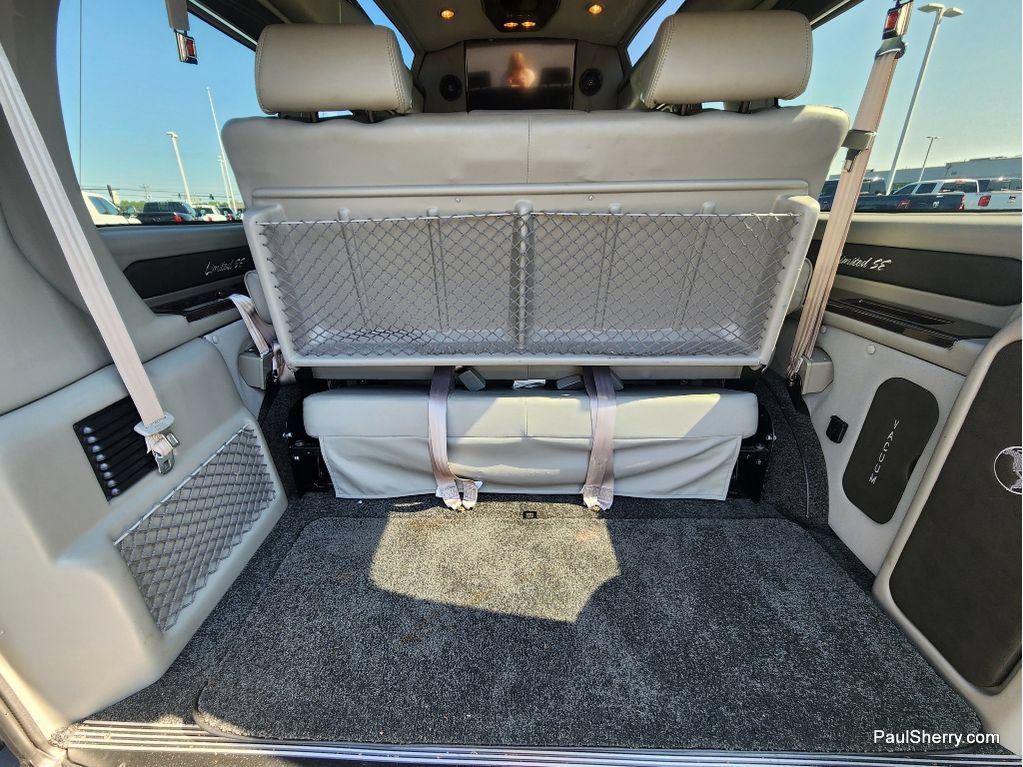 Used 2019 Chevrolet Express 2500 RWD image 20