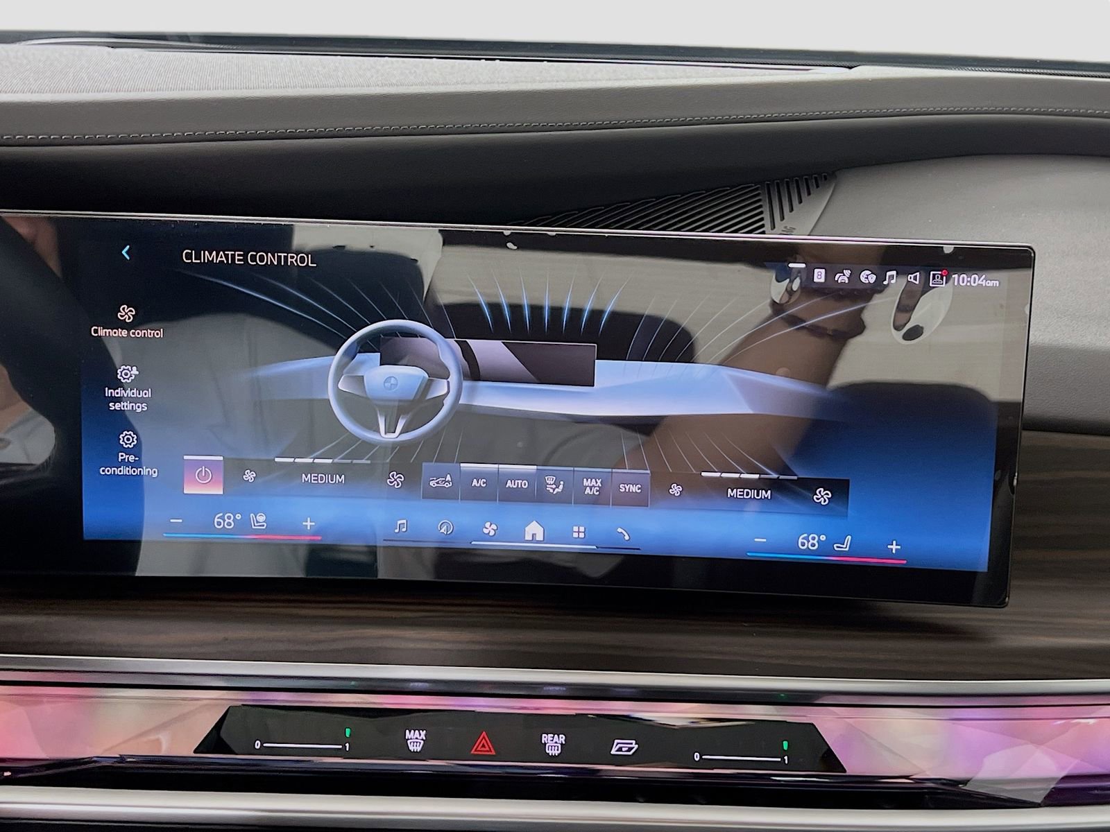 New 2025 BMW i7 xDrive60 AWD/4WD image 18