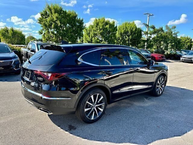 New 2026 Acura MDX w/ Technology Package FWD image 6
