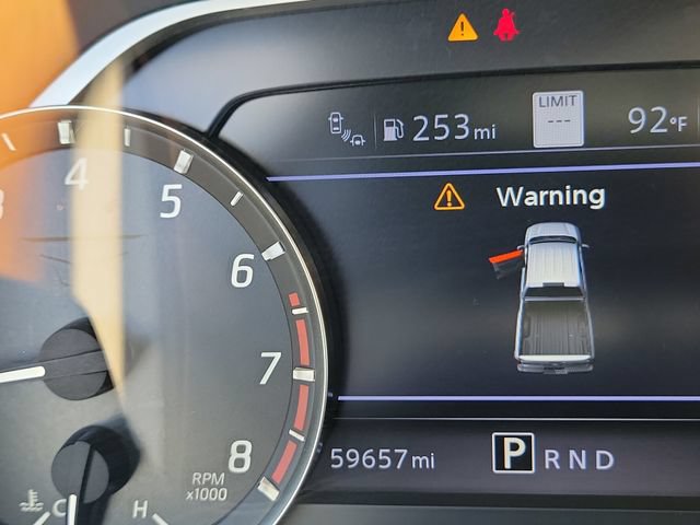 Used 2021 Nissan Titan SV w/ SV Convenience Package AWD/4WD image 27