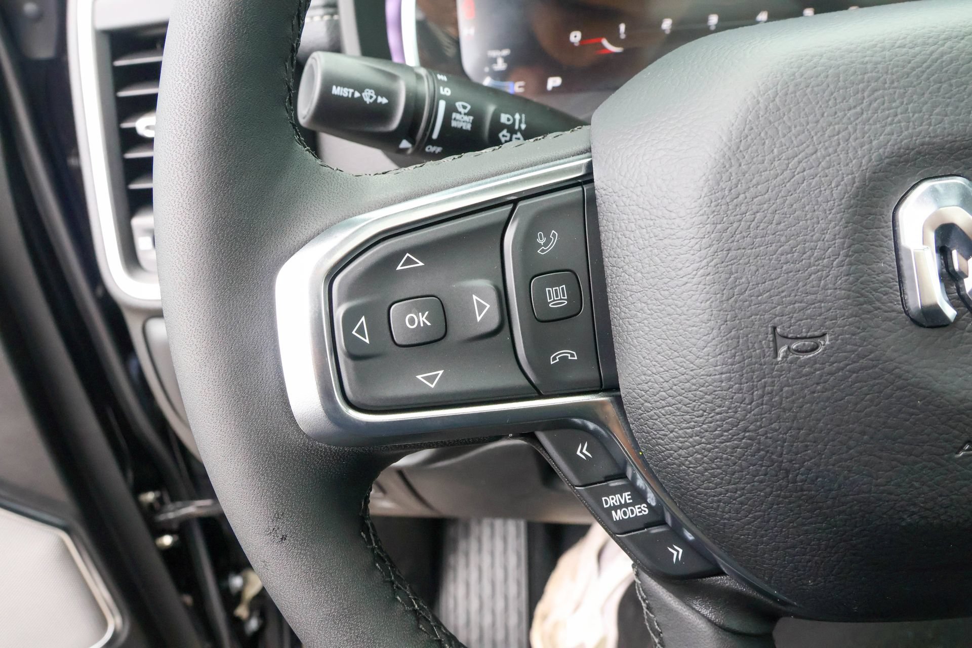 New 2027 RAM 1500 Laramie w/ Night Edition AWD/4WD image 29