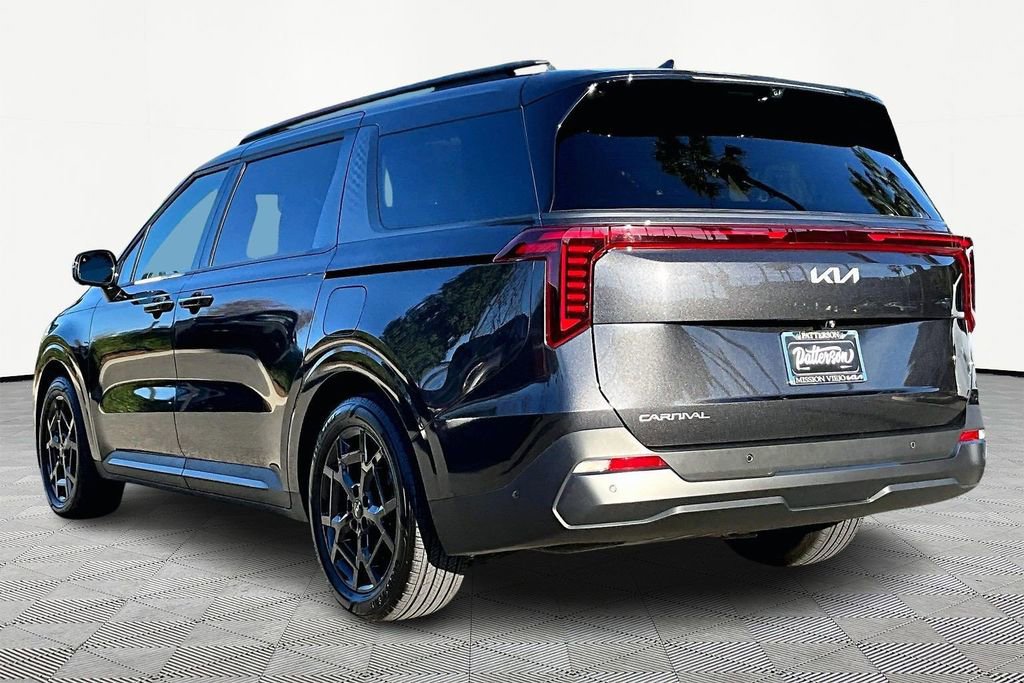 Certified 2025 Kia Carnival SX Prestige image 6