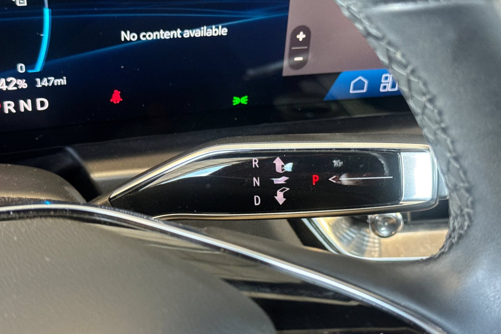 Certified 2024 Cadillac Lyriq Tech RWD image 31