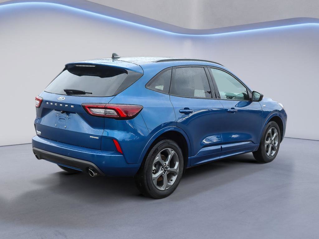 Used 2023 Ford Escape ST-Line w/ Tech Pack #1 image 6