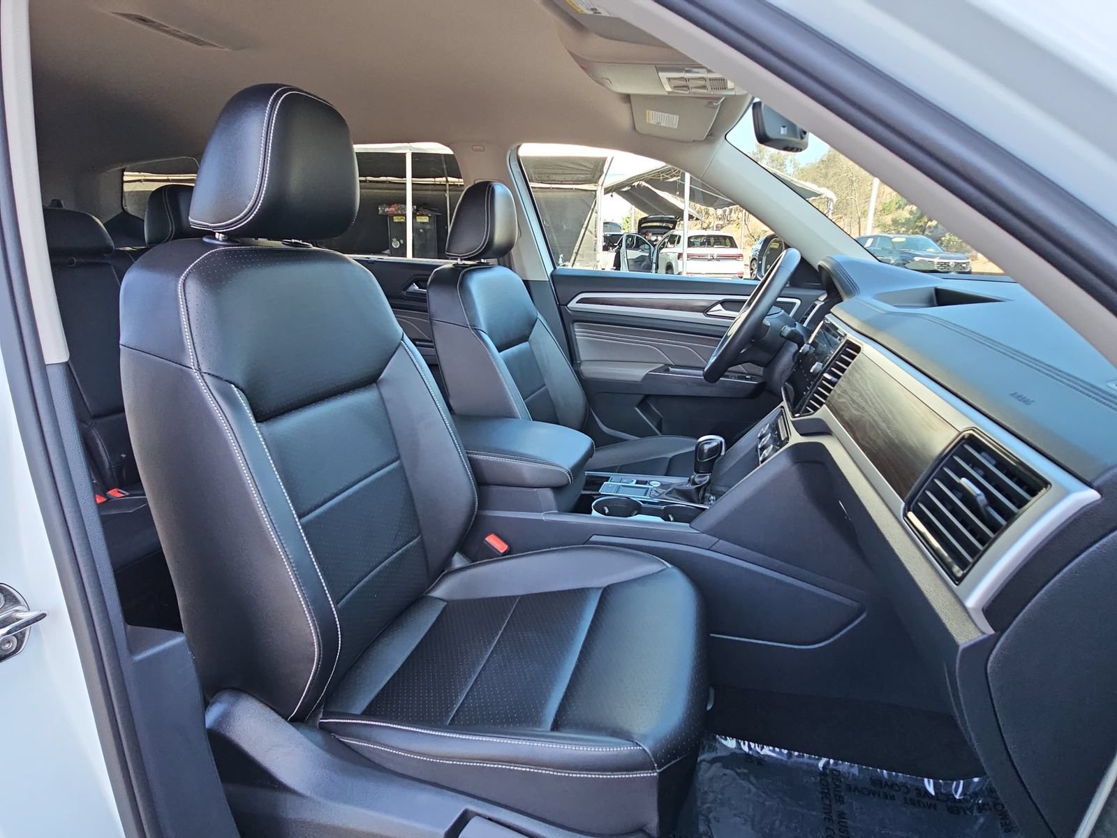 Used 2023 Volkswagen Atlas SE FWD image 10