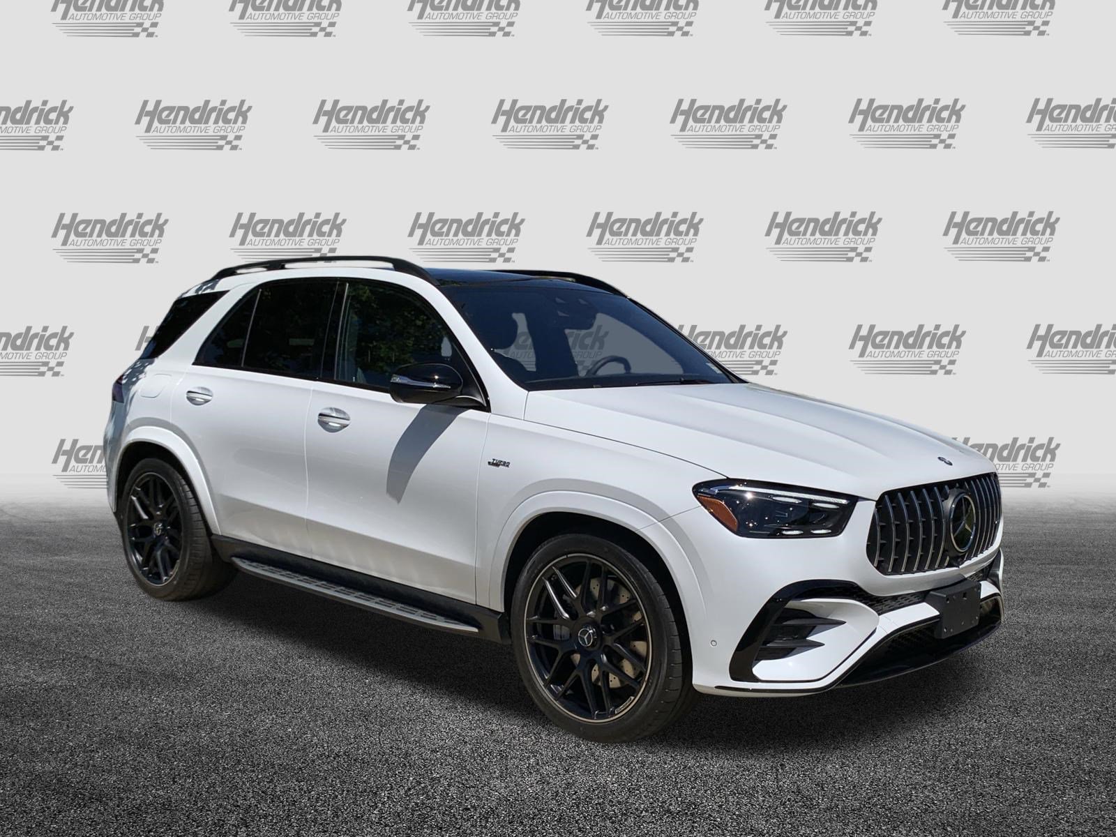 Used 2025 Mercedes-Benz GLE 53 AMG 4MATIC image 2