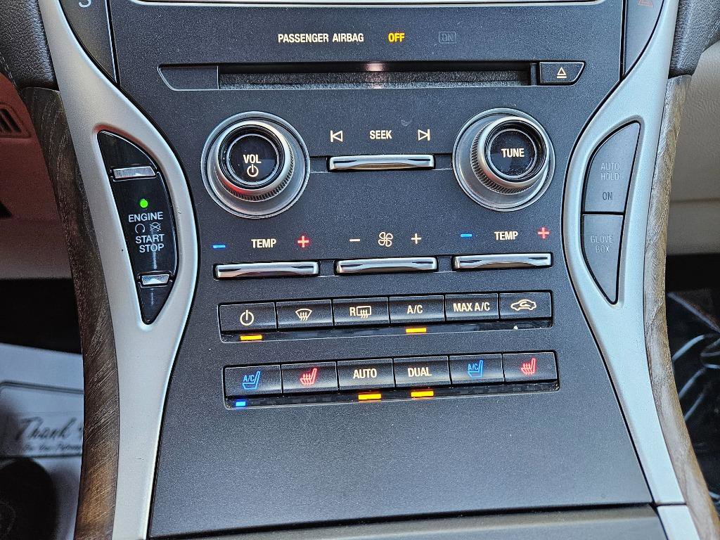 Used 2016 Lincoln MKX Reserve w/ Technology Package AWD/4WD image 22