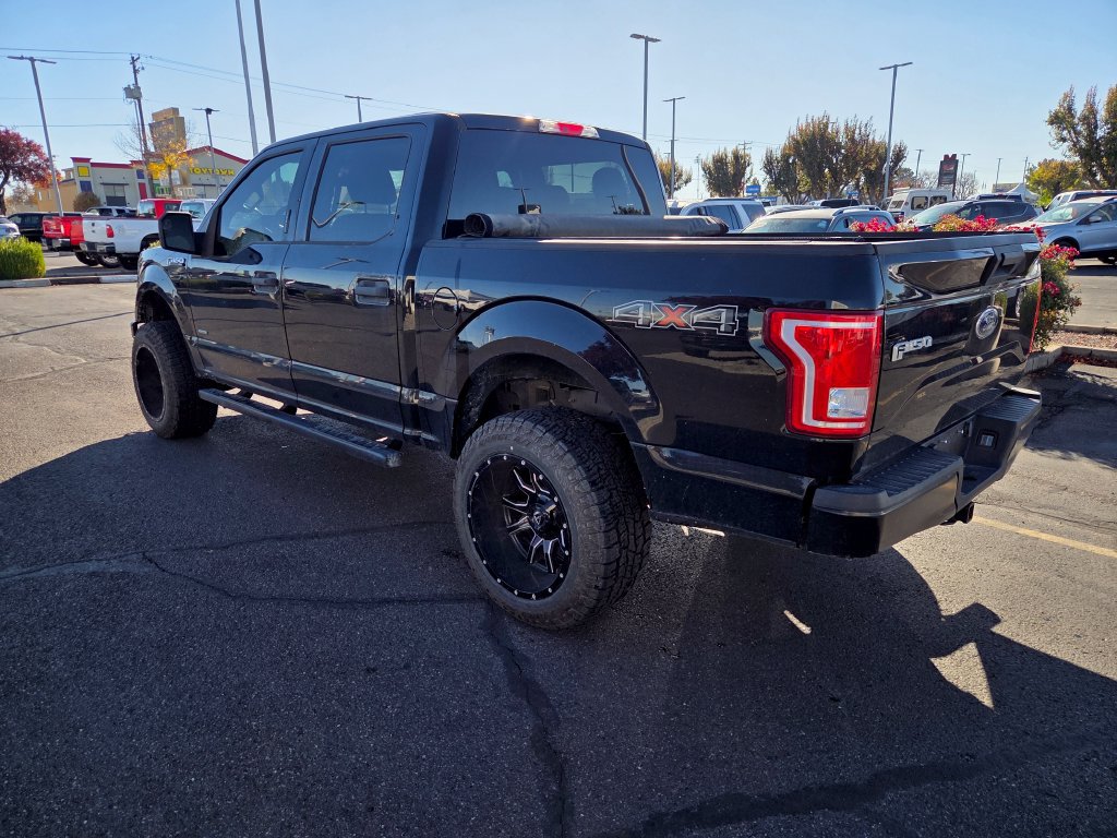 Used 2017 Ford F150 XLT AWD/4WD image 3