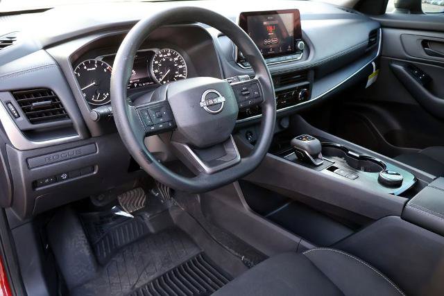 Certified 2025 Nissan Rogue S AWD/4WD image 17