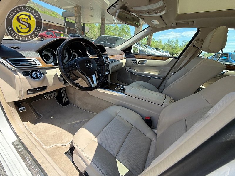 Used 2016 Mercedes-Benz E 350 4MATIC Wagon w/ Premium Package image 11