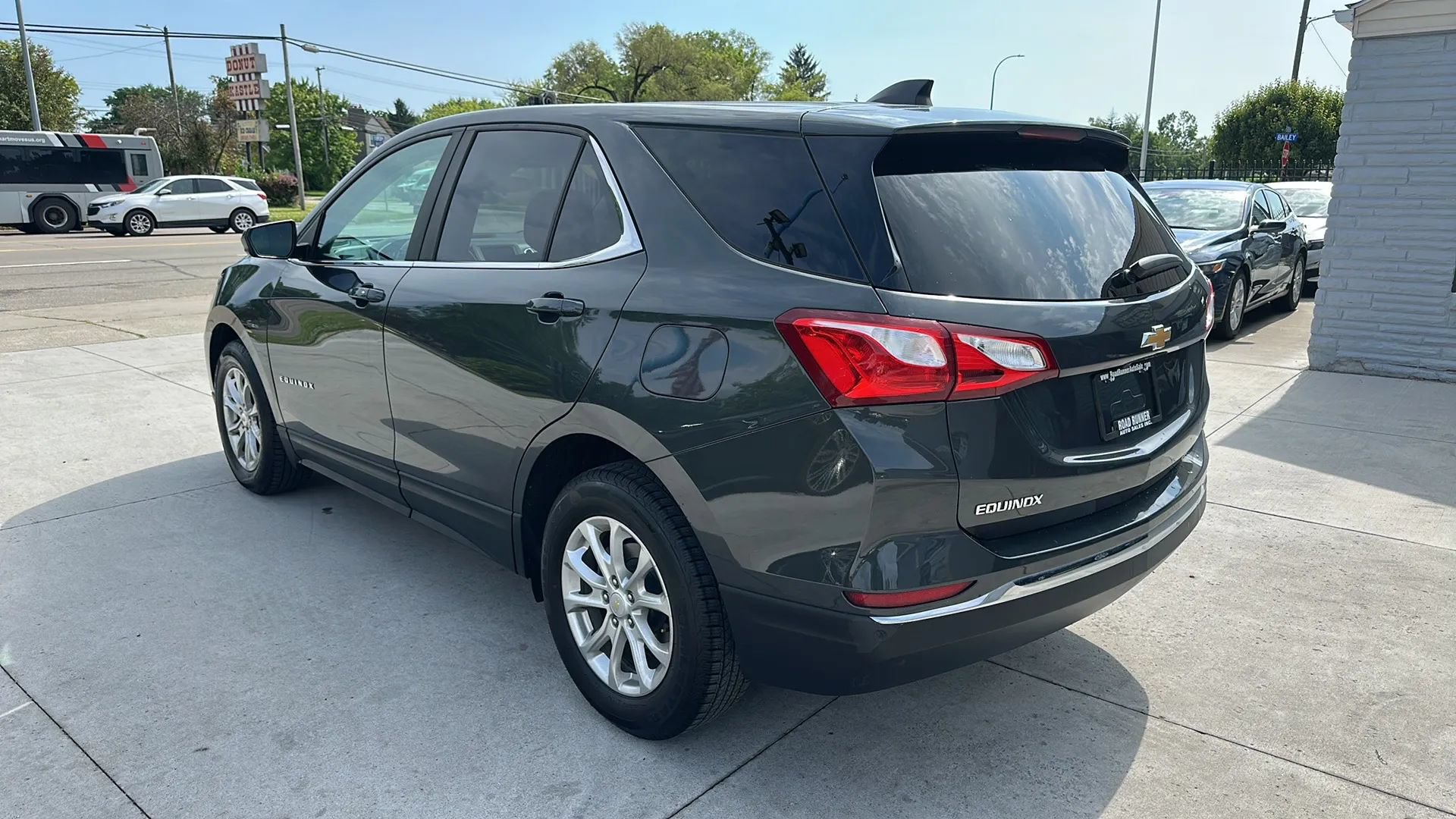 Used 2021 Chevrolet Equinox LT FWD image 7