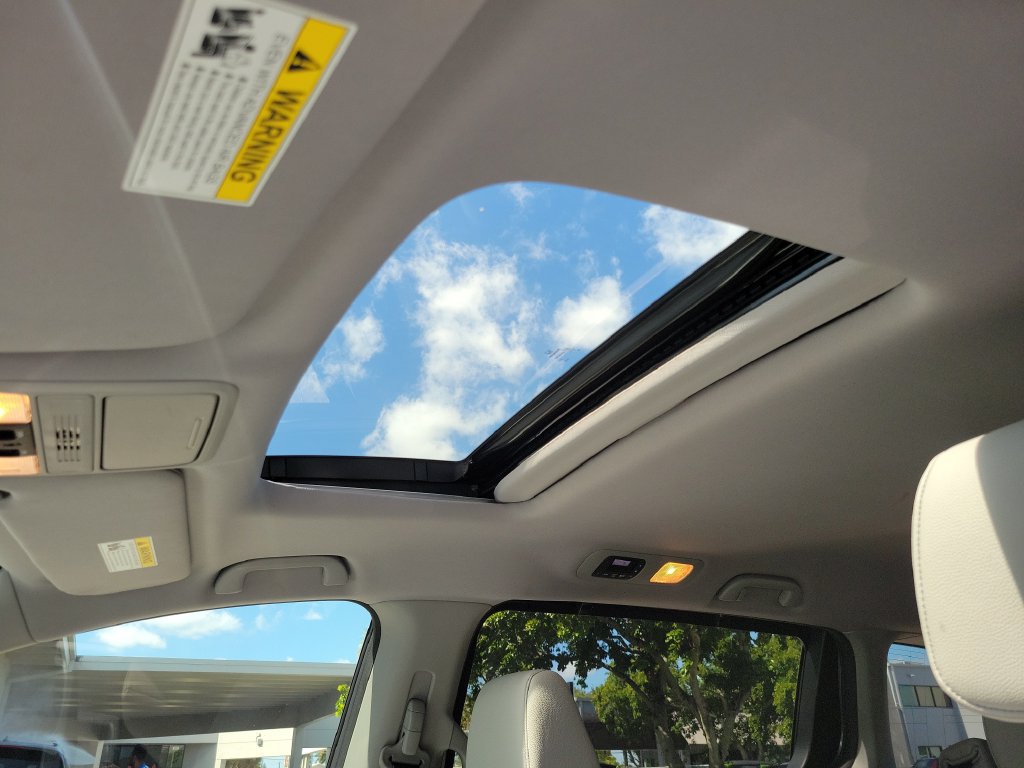 Used 2022 Honda Odyssey EX-L image 7