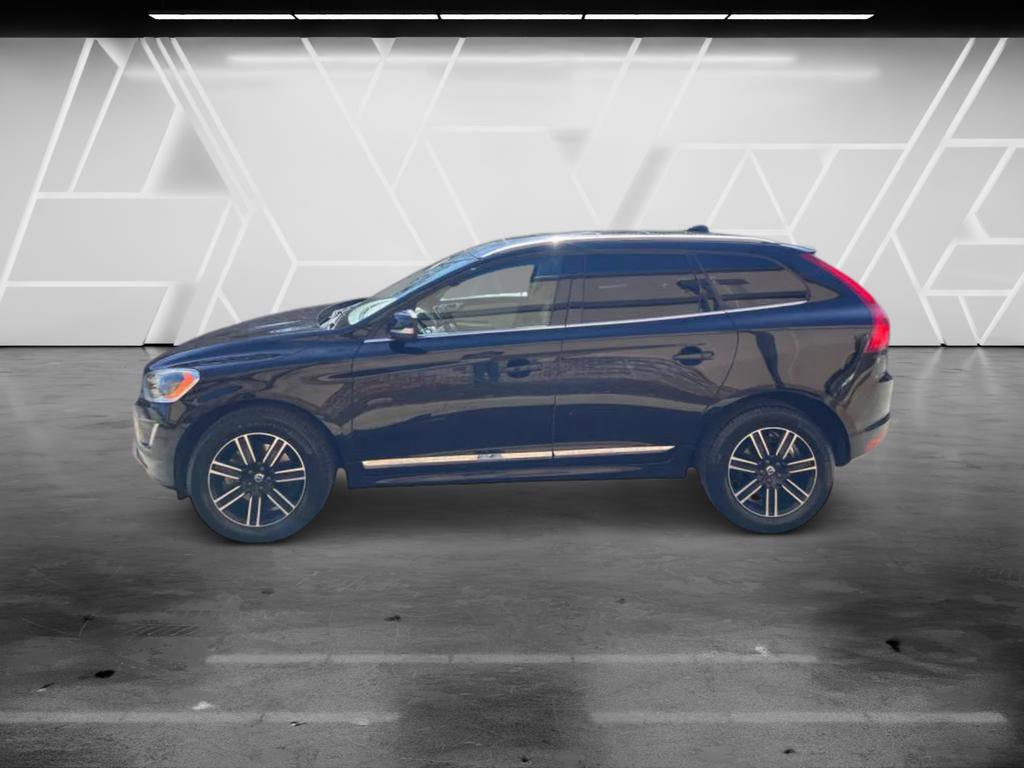 Used 2017 Volvo XC60 T5 Dynamic w/ Preferred Option Package image 19