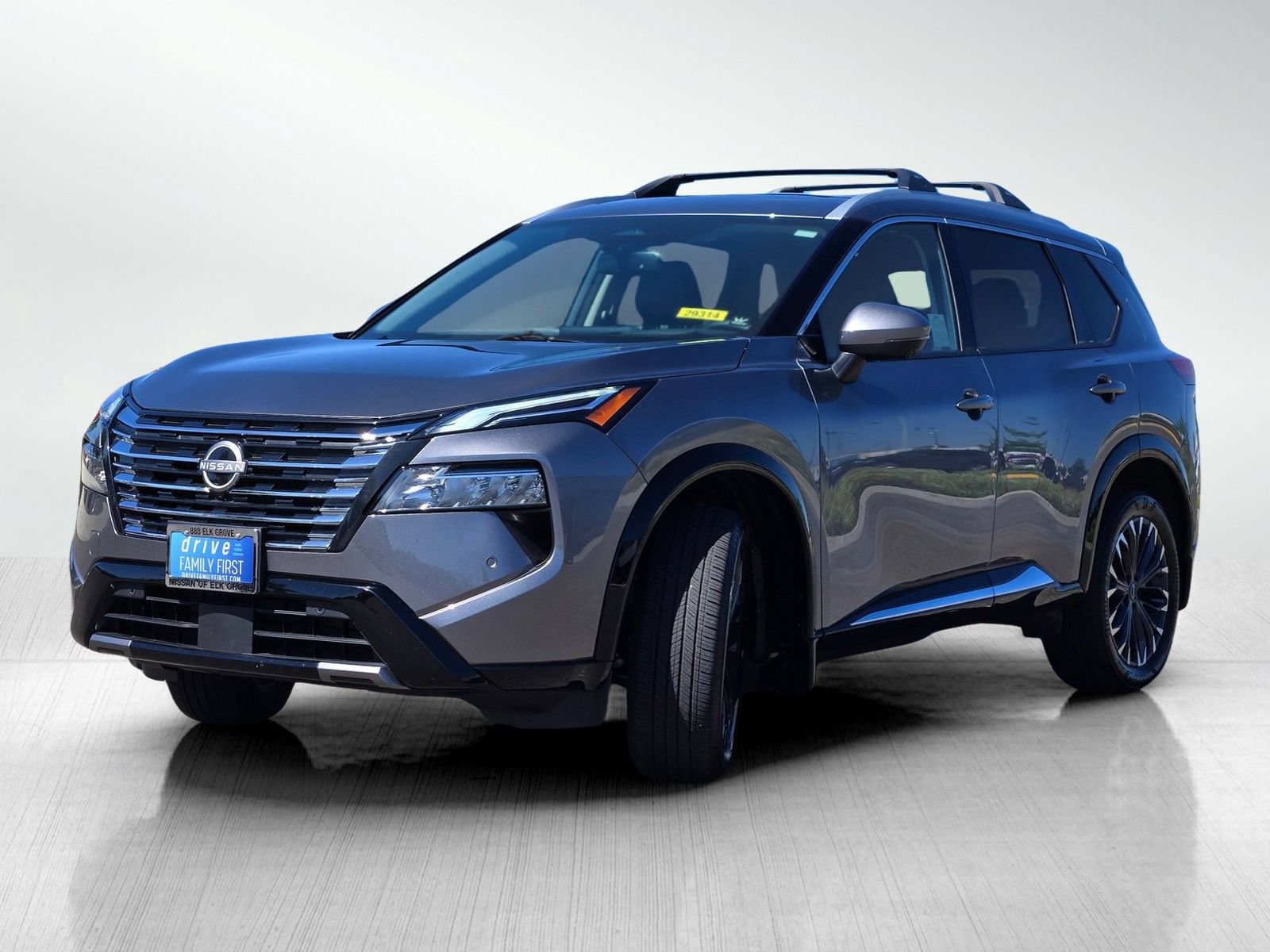 Used 2026 Nissan Rogue Platinum w/ Platinum Premium Package AWD/4WD image 11