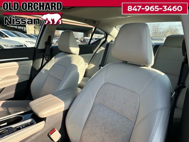 Used 2024 Nissan Altima 2.5 SL image 11