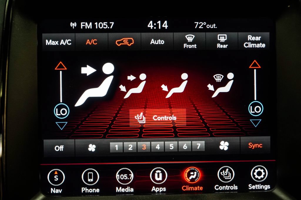 Used 2020 Dodge Durango R/T w/ Blacktop Package AWD/4WD image 37