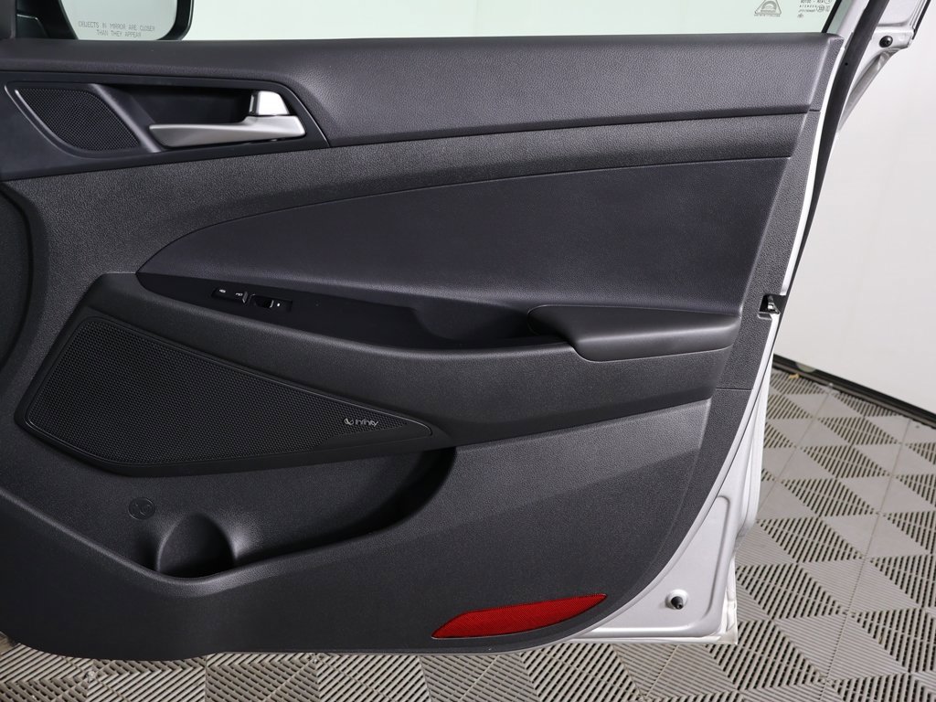 Used 2021 Hyundai Tucson Limited image 21