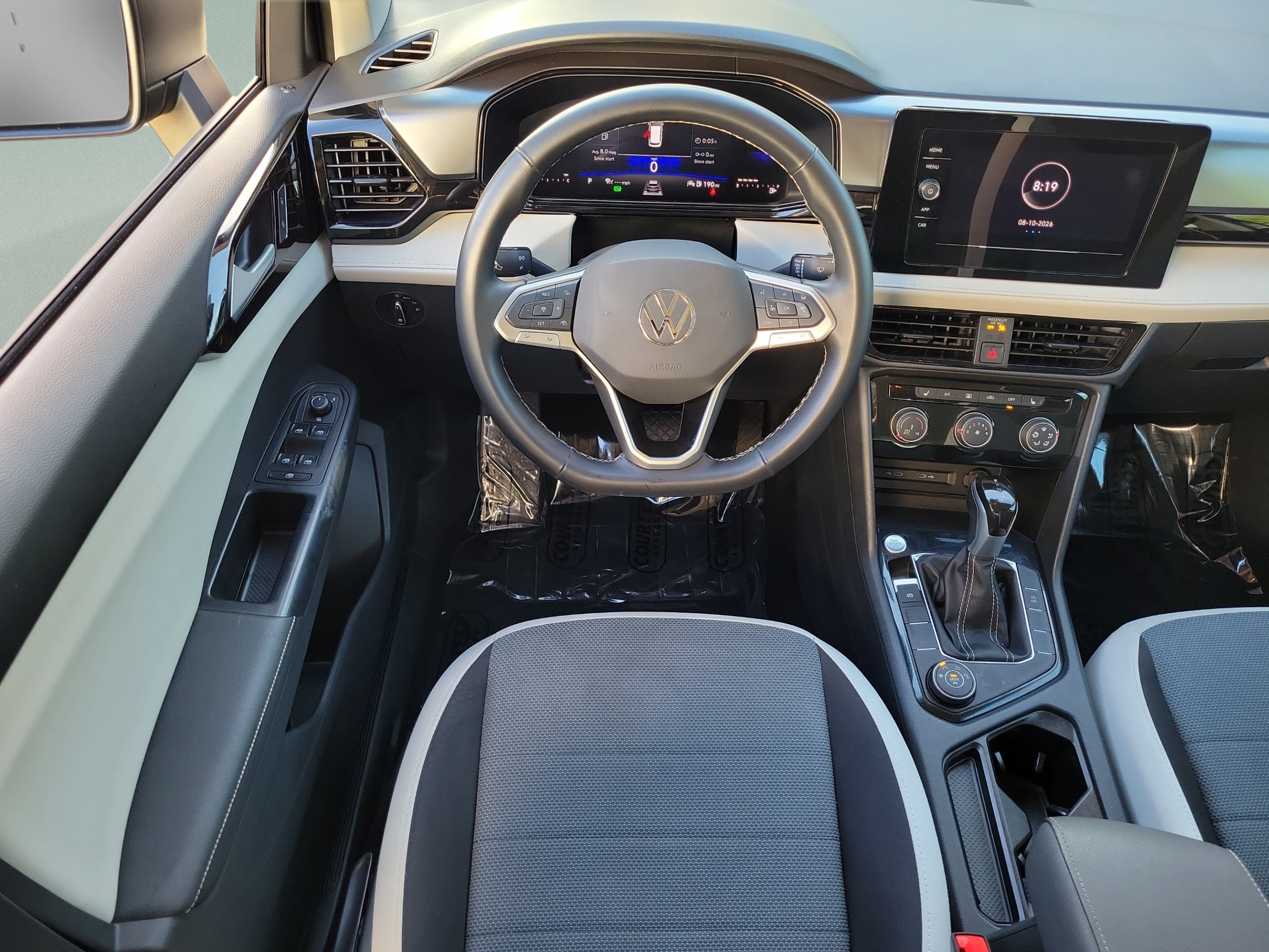 Used 2025 Volkswagen Taos S AWD/4WD image 9