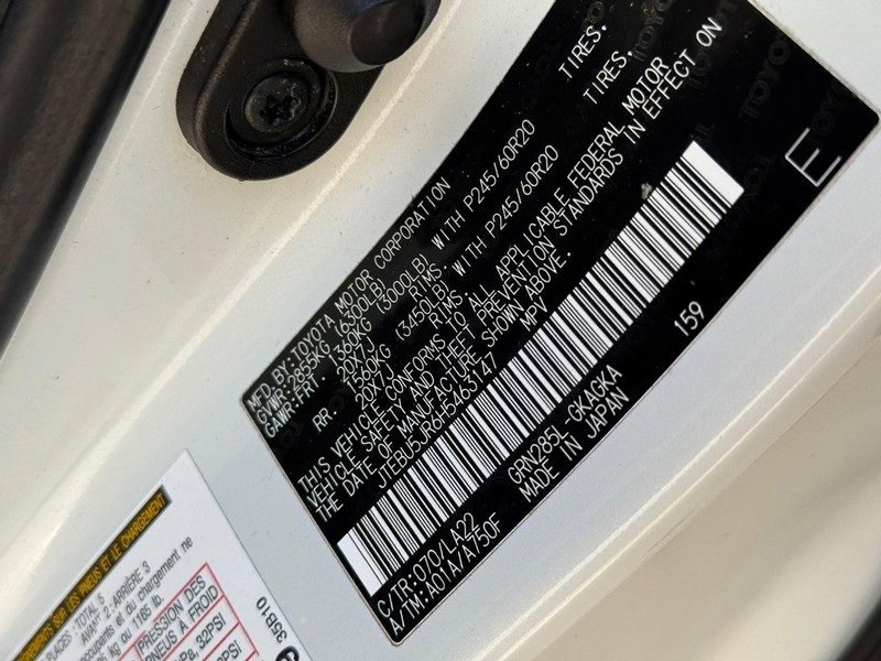 Used 2017 Toyota 4Runner Limited image 31