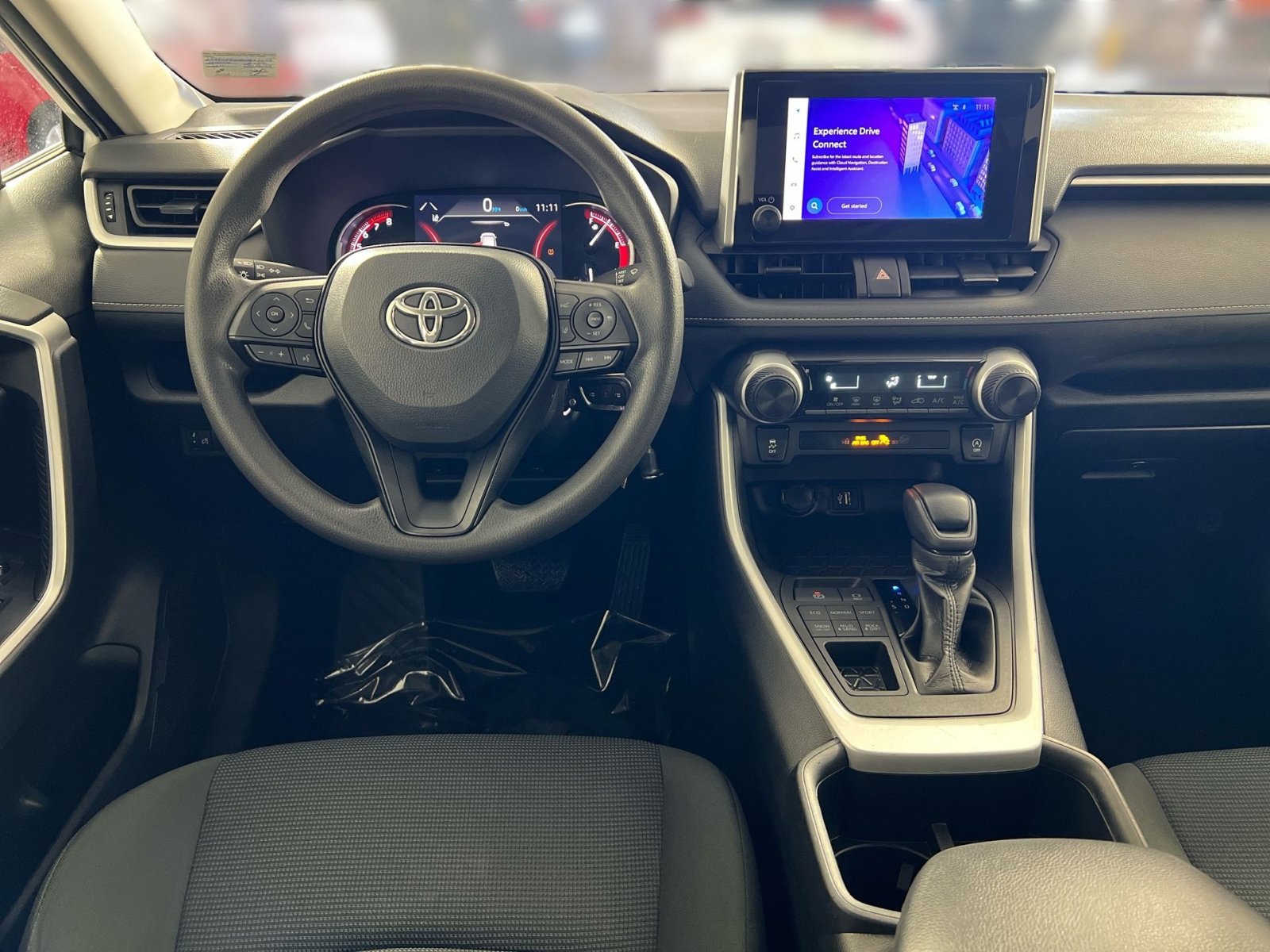 Used 2024 Toyota RAV4 LE image 23