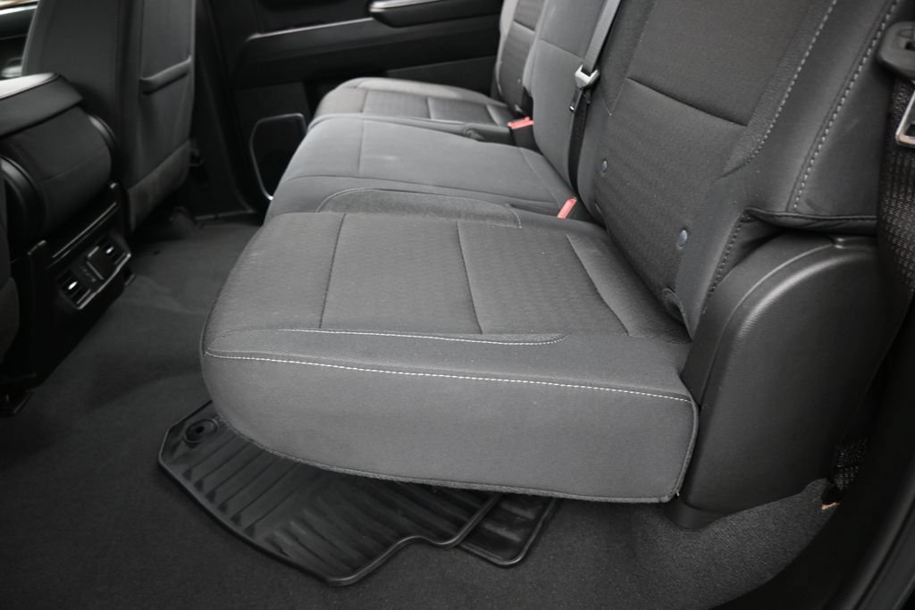 Used 2024 Chevrolet Silverado 1500 LT RWD image 30