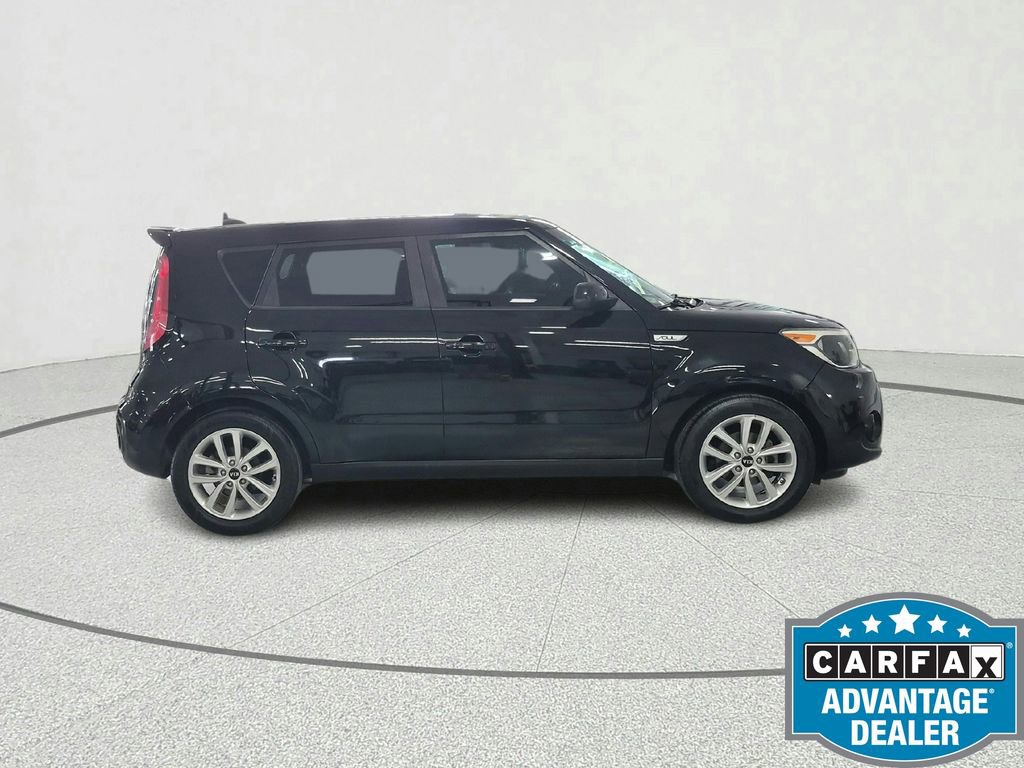 Used 2017 Kia Soul + FWD image 6
